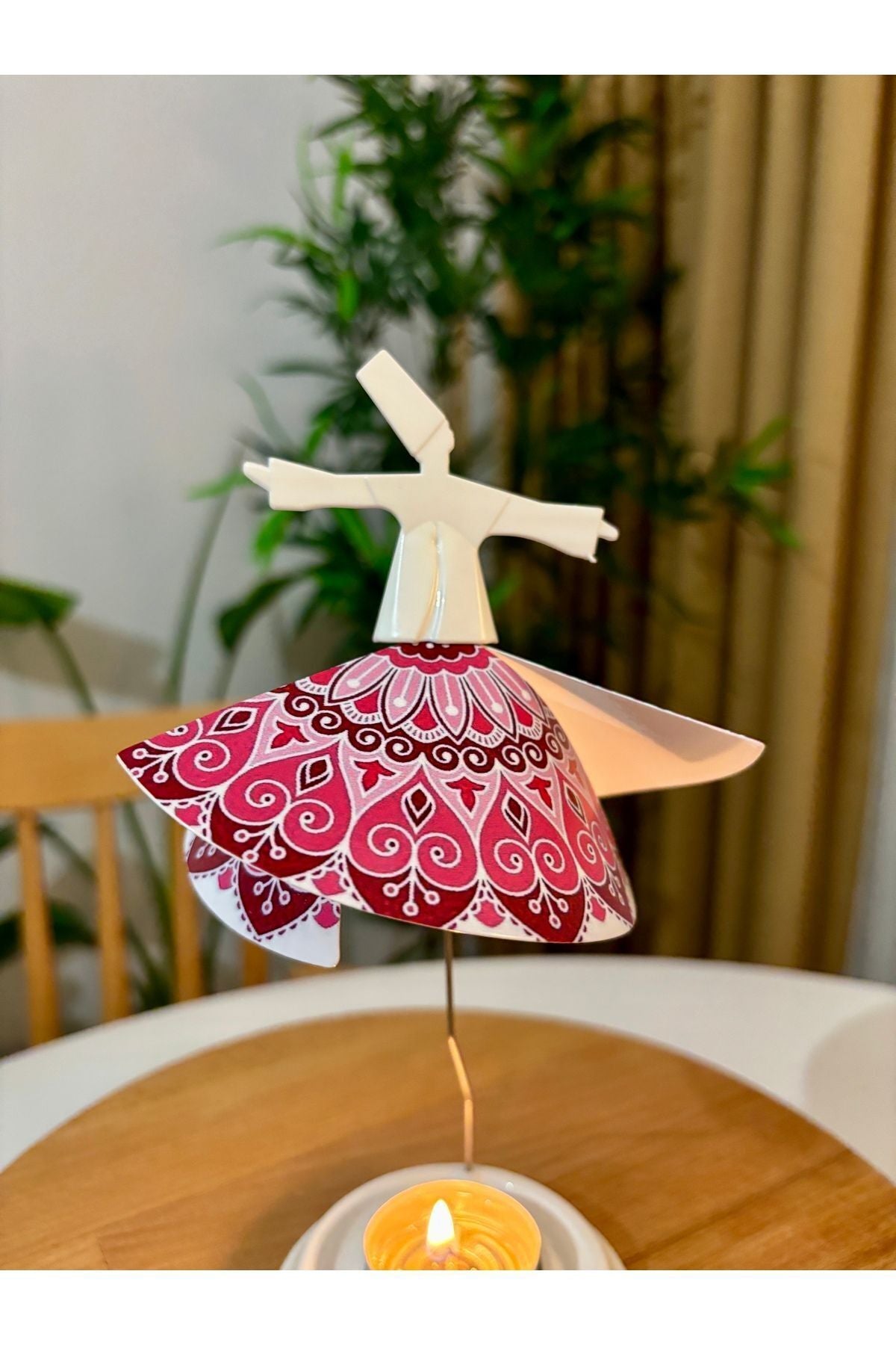 Mum Işığıyla Dönen Semazen - Dönen Mumluk - Süreyya