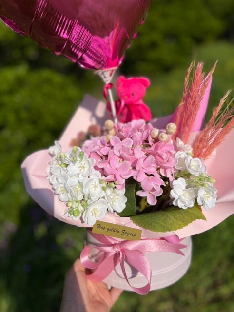 Pink Love Kutuda Ortanca Aranjman
